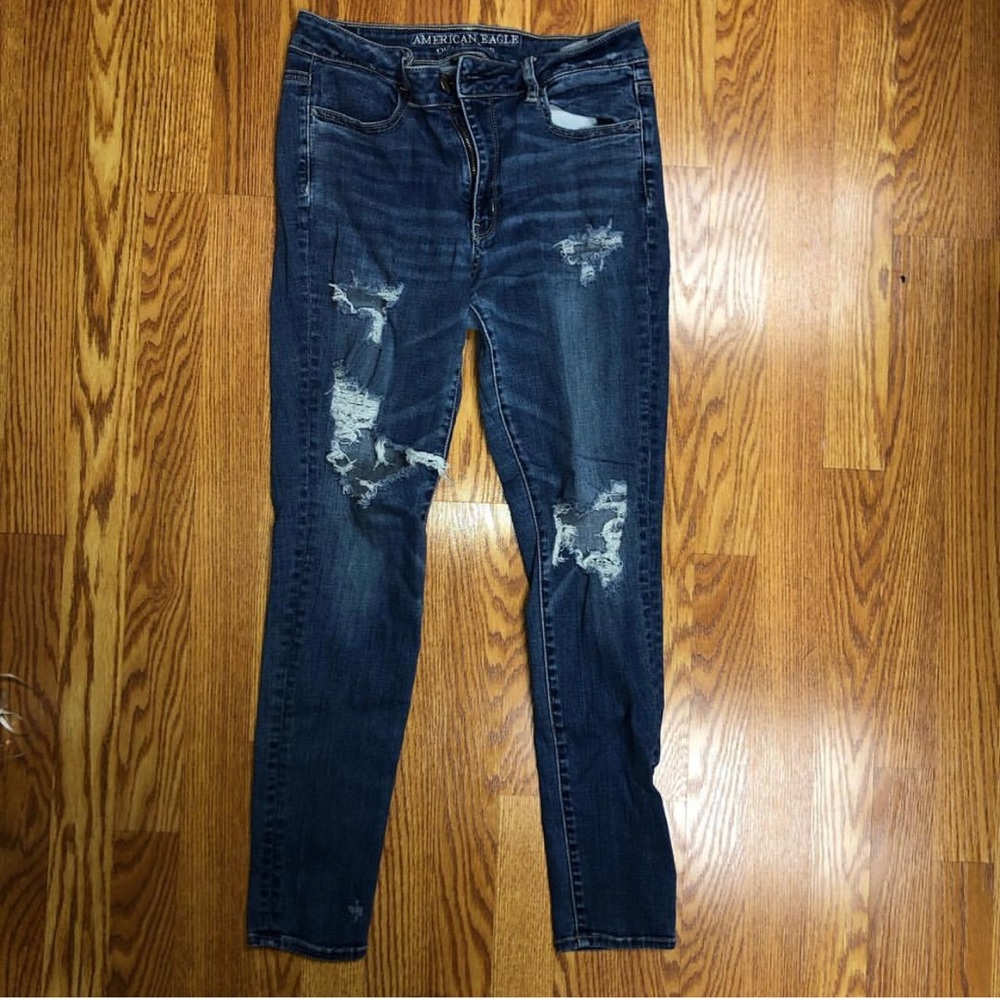 American Eagle skinny jeans